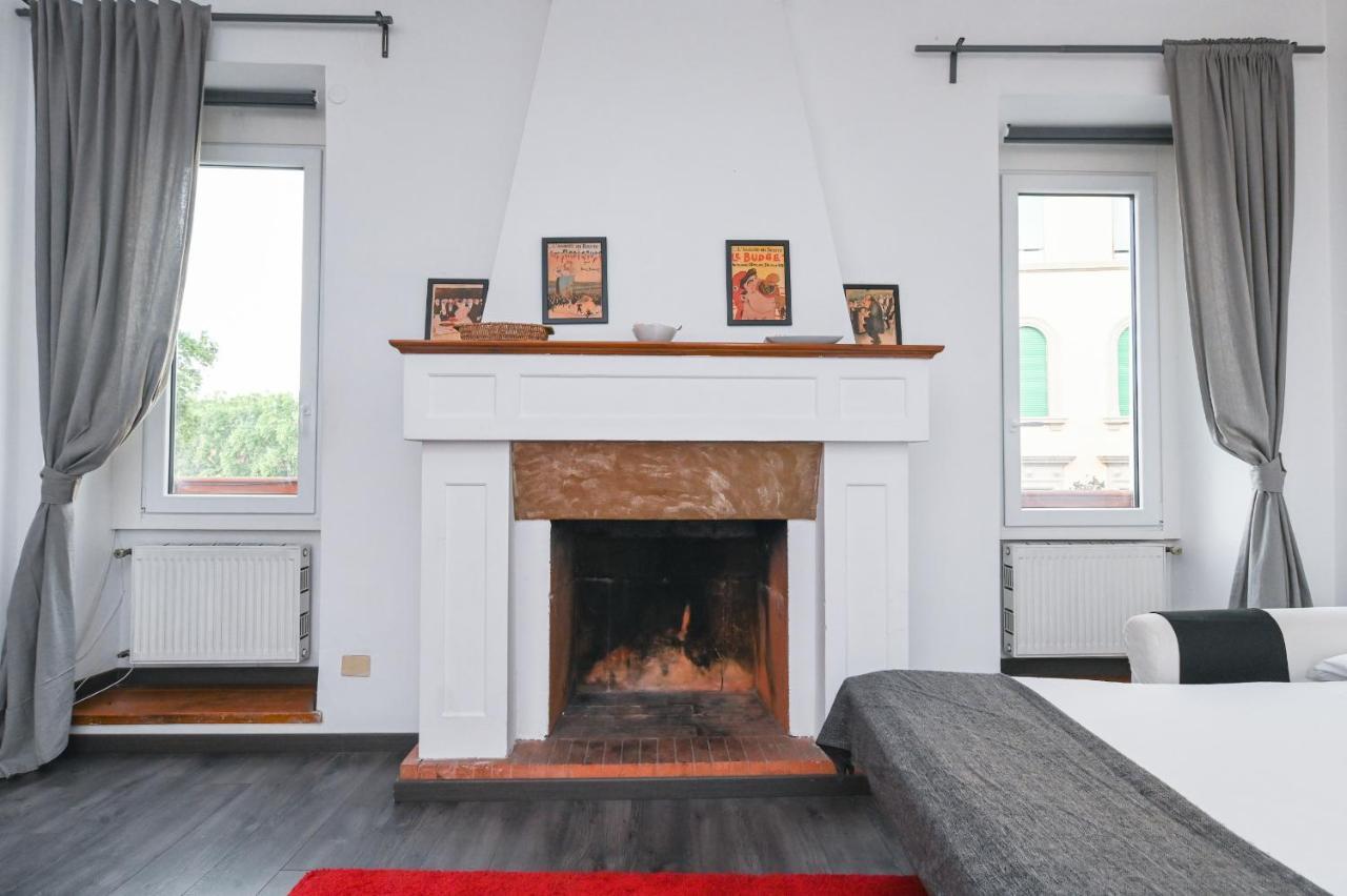 Gorgeous Trastevere Loft On The River Rome Exterior photo